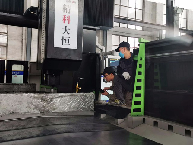 數(shù)控龍門銑床加工范圍有哪些？可以適用什么行業(yè)